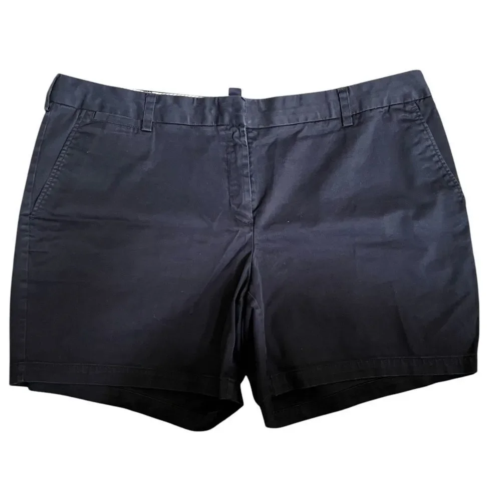 Land's End: Size 22W Shorts